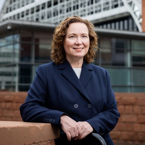 Lori Hoinkes - Manchester Central