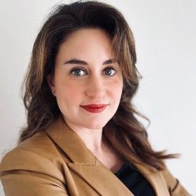 Katie Weir - Deloitte