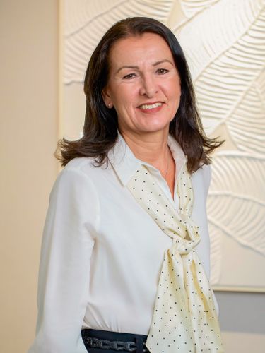 Arja Taaveniku - Landmark Retail