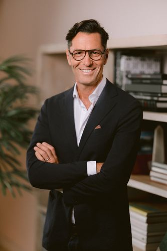 Greg Unis - Victoria's Secret & Co