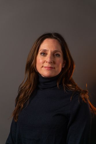 Romy Miller - Knoops