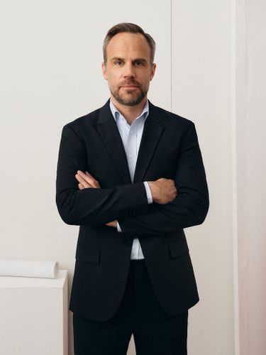 Speaker profile image for Adam Karlsson