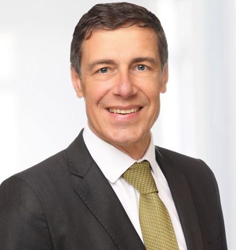 Speaker profile image for Arnold Holle