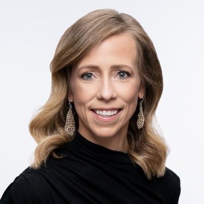 Speaker image for Elizabeth Oates