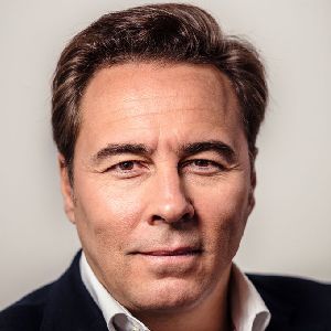 Speaker profile image for Dimas Gimeno 'lvarez