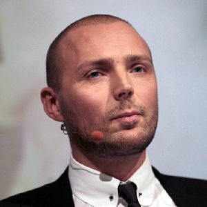 Jarno Vanhatapio - NA-KD