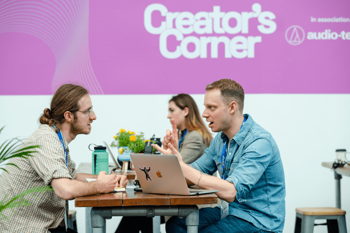 INDUSTRY EXPERT FACETIME AND PITCH YOUR PODCAST 