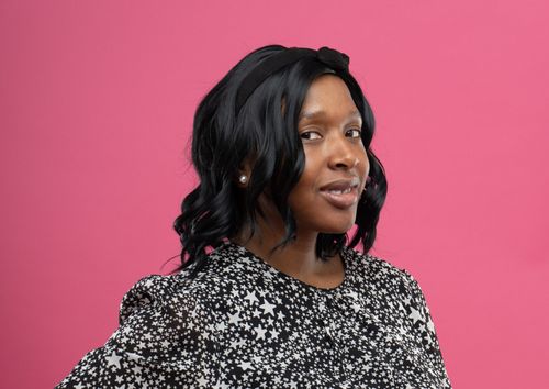 Dellessa James - Amazon Music UK