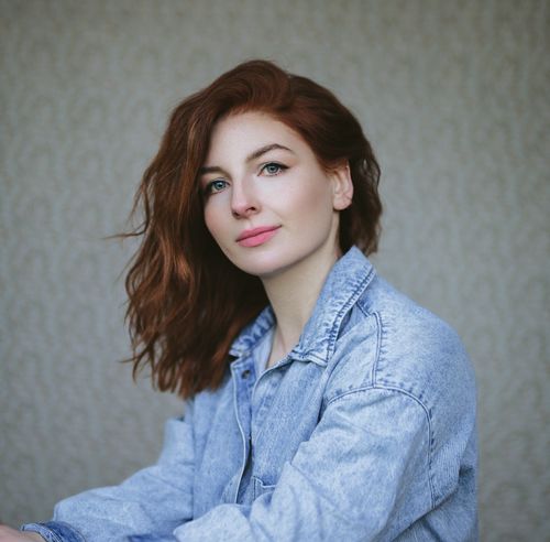 Speaker profile image for Alice Levine