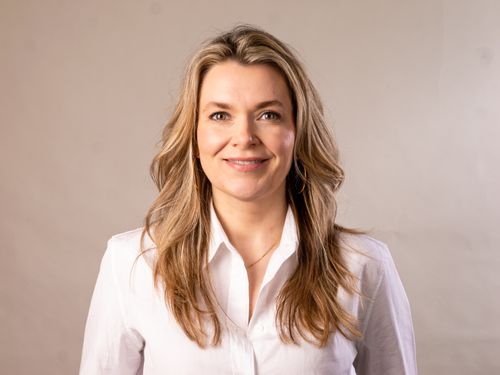 Speaker profile image for Helene Van Santen