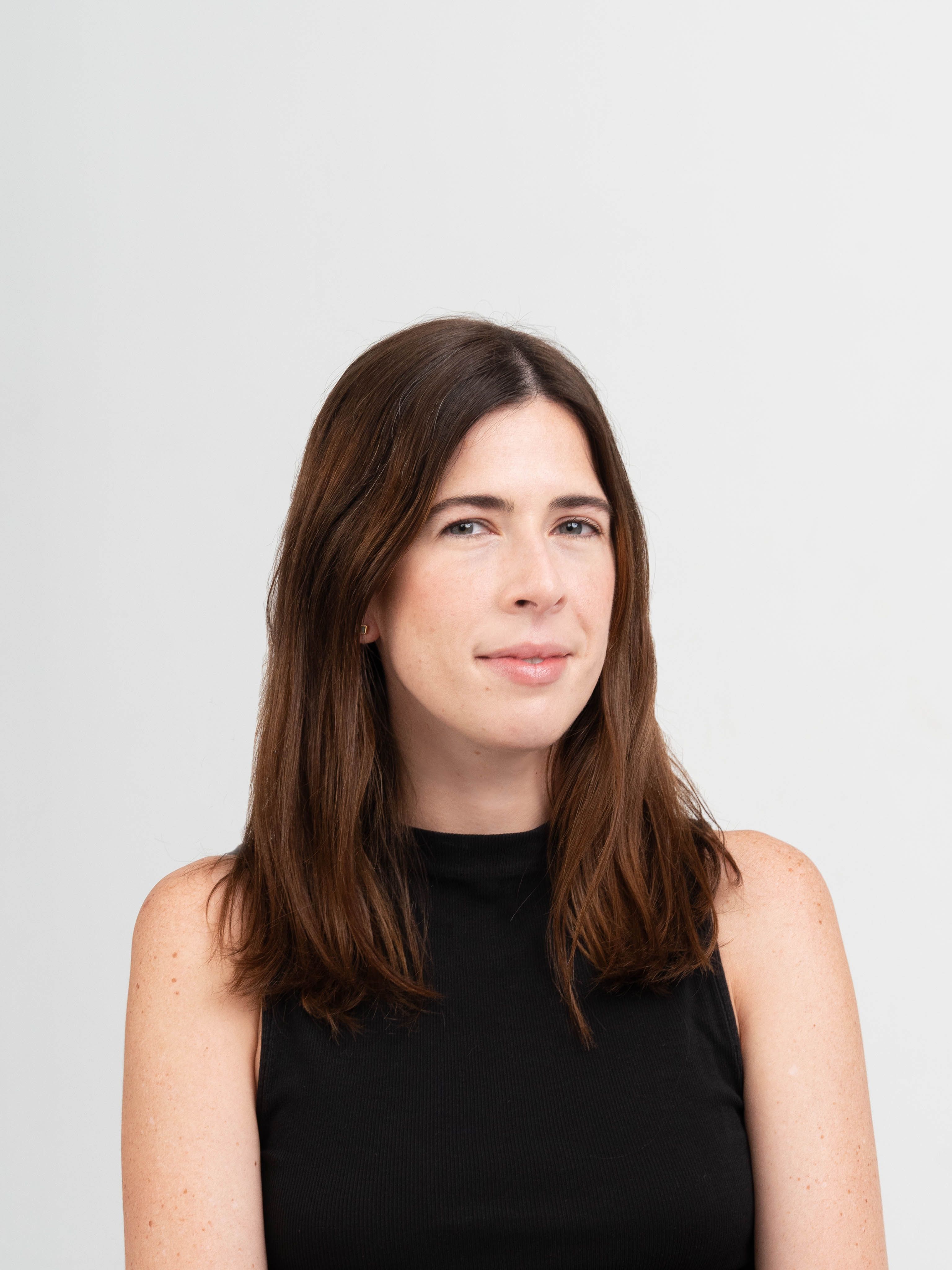 Manuela Walfenzao