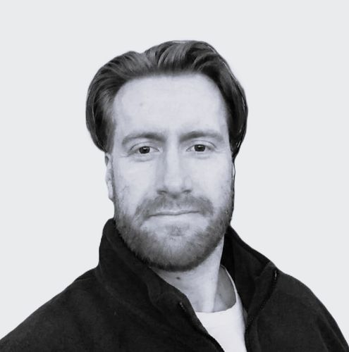 Speaker profile image for Tom Woods