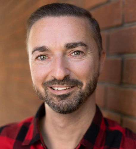 Warren Bacci - Top Talent Agency