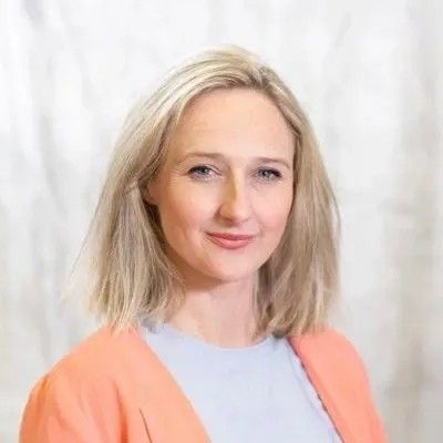 Karen Kiely - 