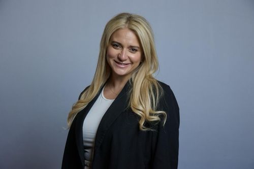 Speaker profile image for Carrie Paradas