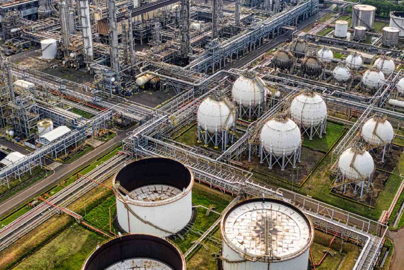 How Developers are Financing African Gas Amid a Western Bank Retreat