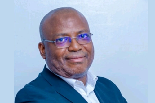 A AEW 2026 vai homenagear o Dr. Nosa Omorodion, da SLB, com o Pr&eacute;mio pelo Conjunto da Obra