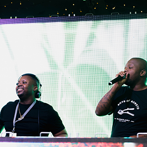 Spectacula and Dj Naves