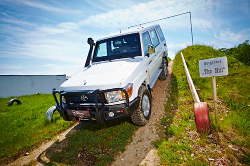 Armoured Toyota Land Cruiser 76