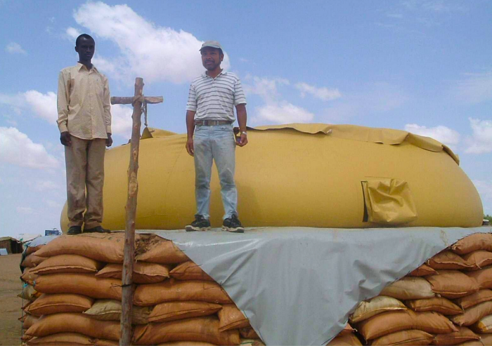 Evenproducts Onion Tanks