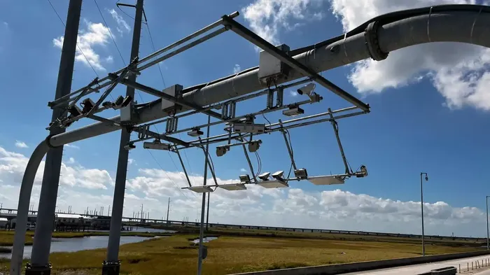 Louisiana’s LA1 tolling facility reopens with new end-to-end roadside toll collection system