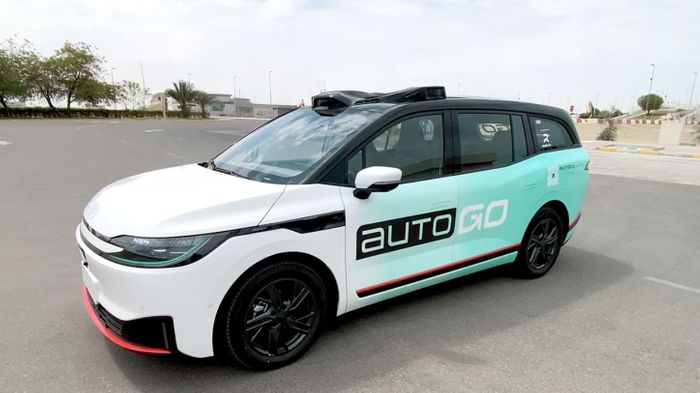 Abu Dhabi expands autonomous ‘RoboTaxi’ trials with Autogo and Apollo Go