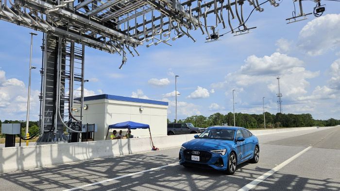 Indra, Audi and Qualcomm demonstrate C-V2X tolling technology at OmniAir interoperability testing event
