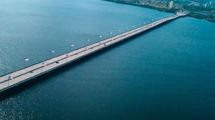 Metropistas deploys new roadside system for major bridge in Puerto Rico