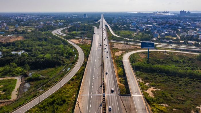 Developer selected for US$1.5bn Vietnamese toll road expansion