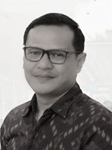 Tory  Damantoro