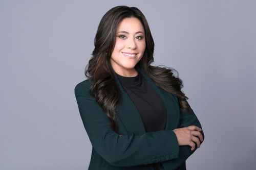 Adriana McKinnon - Park Street
