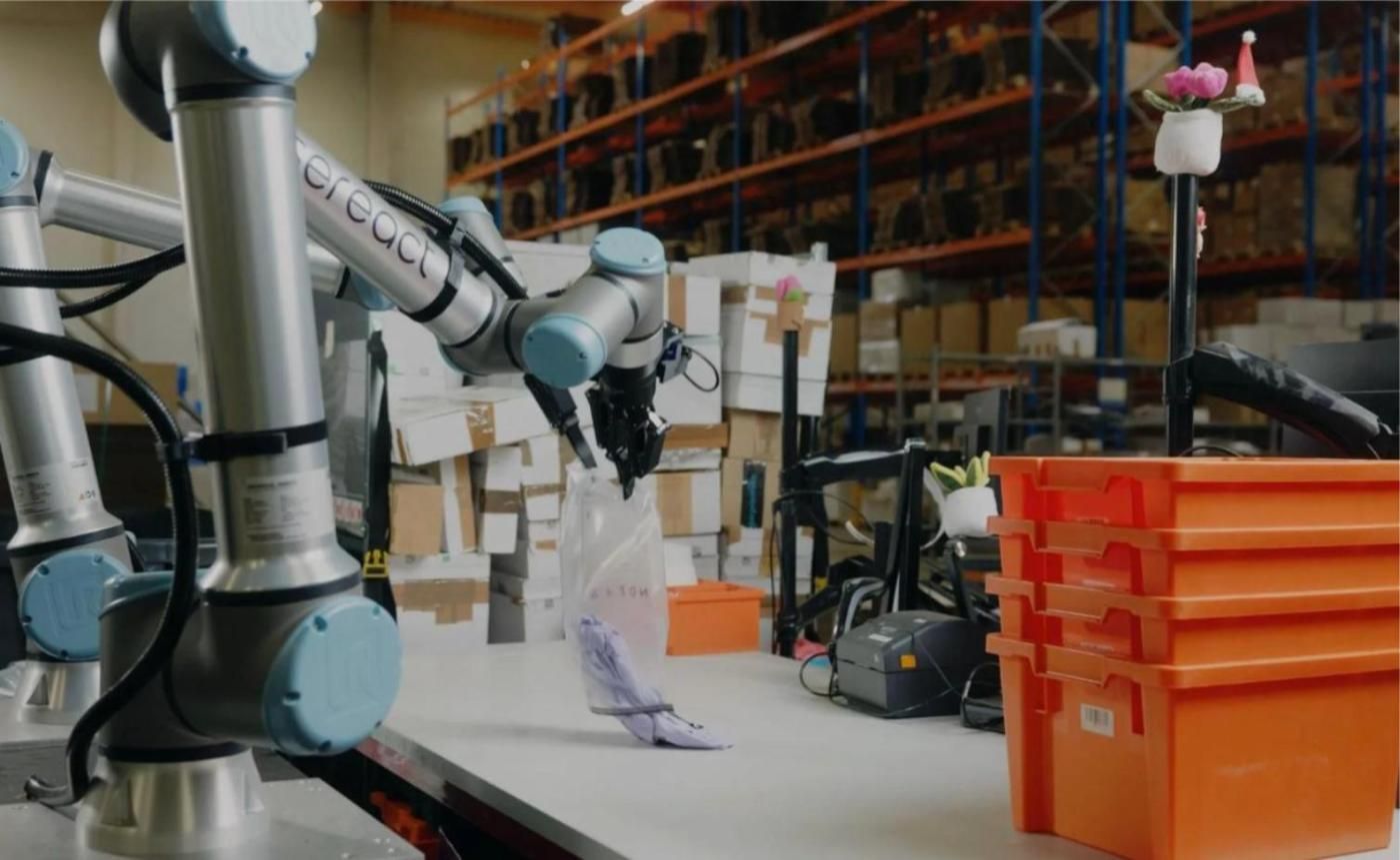 Zalando and CEVA deploy AI-powered robots for returns processing