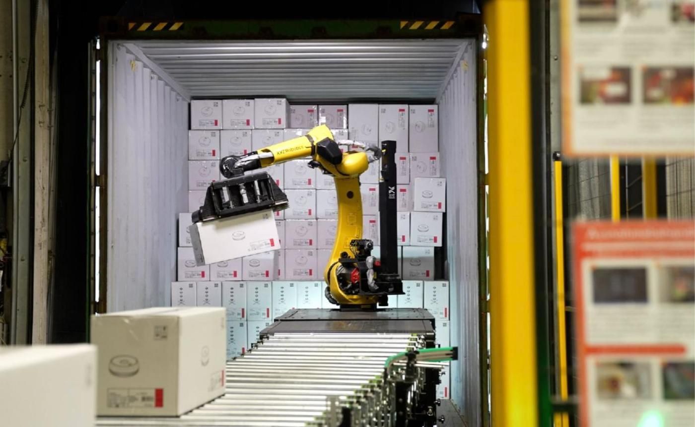 Bauhaus automates goods receiving at German warehouse