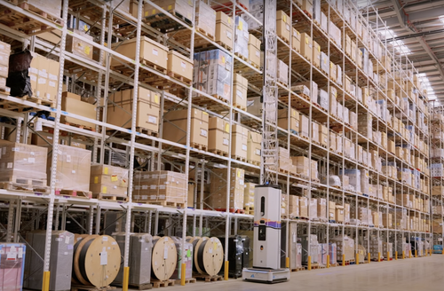 Iron Mountain implements Dexory’s state-of-the-art AI and robotic solution into UK warehouses