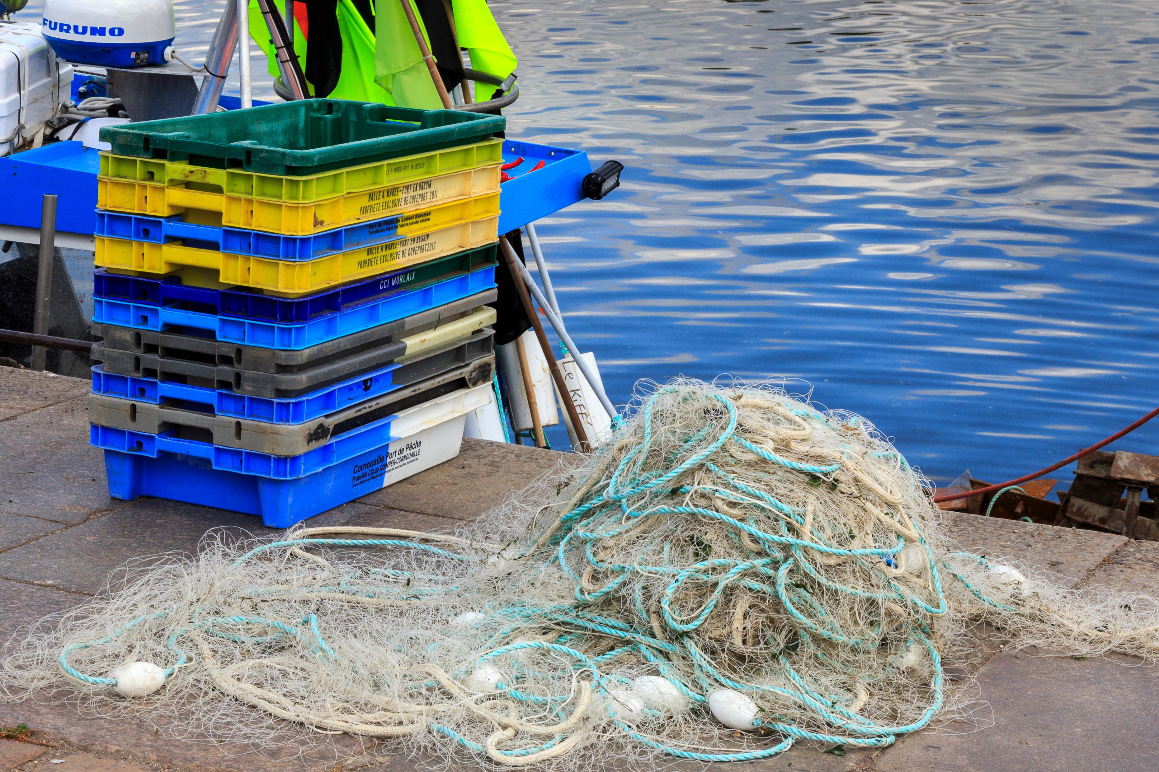 RFiD Discovery transforms management of fish boxes in French harbours in Brittany