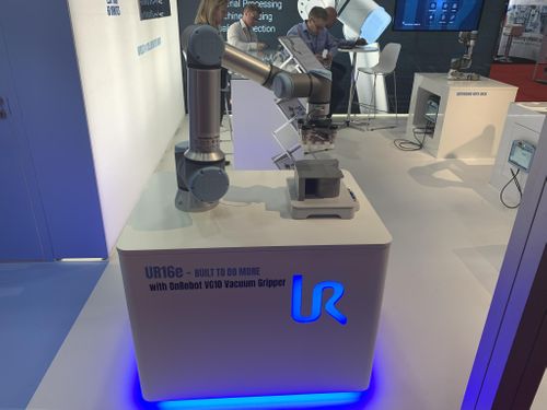 SHOW NEWS: Universal Robots launches new UR16e cobot