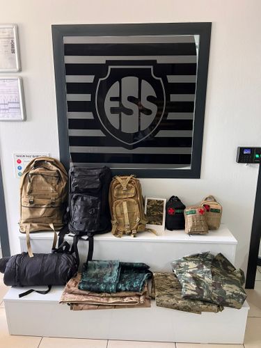MILITARY BAGS AND CAMOUFLAGE FABRICS