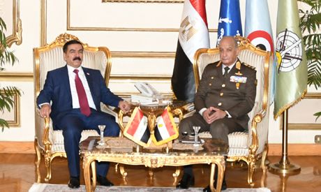 Egyptian, Iraqi Defense Ministers Discuss Military Cooperation in Cairo