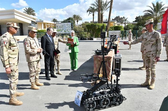 Egyptian, British military engineers conduct counter-IED training