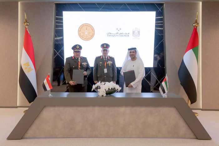 Tawazun Council, Egyptian Armament Authority exchange documents of MoU for collaboration in defence industries