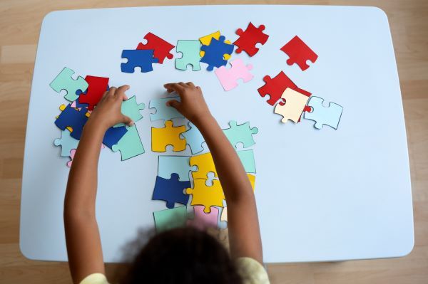 Cuidado e acolhimento da pessoa com autismo
