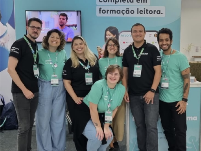 Entrevista com Tathiana Reis, gestora pedagógica da Árvore
