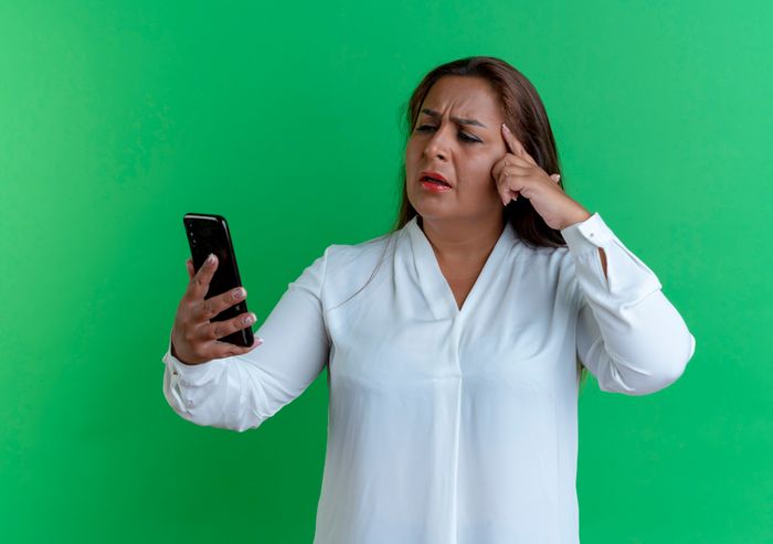 WhatsApp na escola: 5 problemas no uso do app na comunicação escola-família