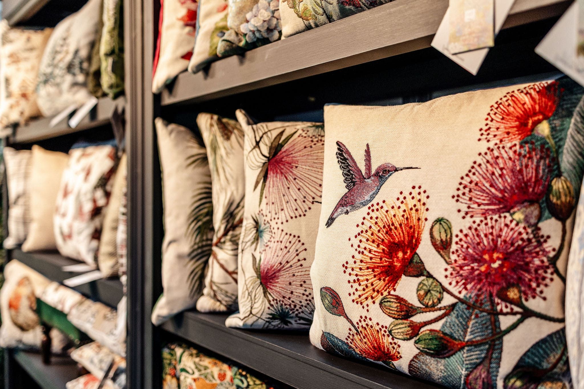 Home, Gift & Clothing