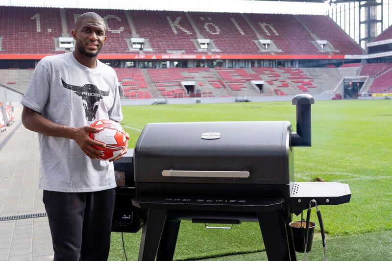 Pit Boss Announces Partnership with Footballer Anthony Modeste