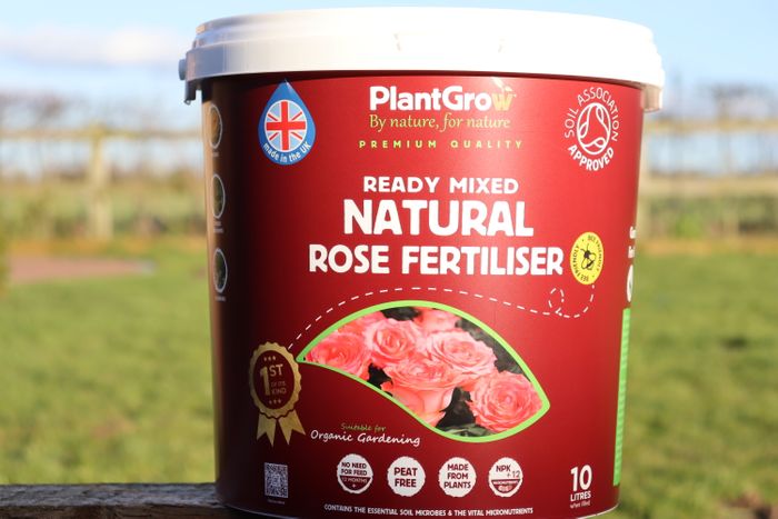 PlantGrow Natural Rose Fertiliser