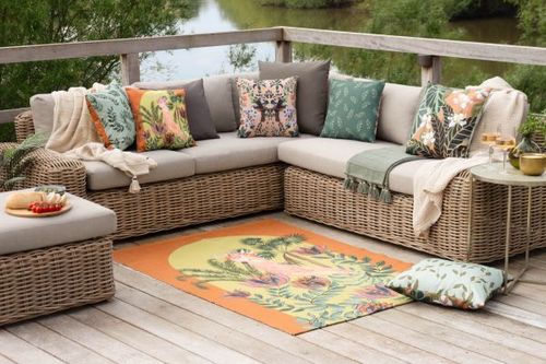 Riva Home Outdoor Cushions and Rugs