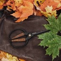 GARDEN SCISSORS - LARGE - WALNUT