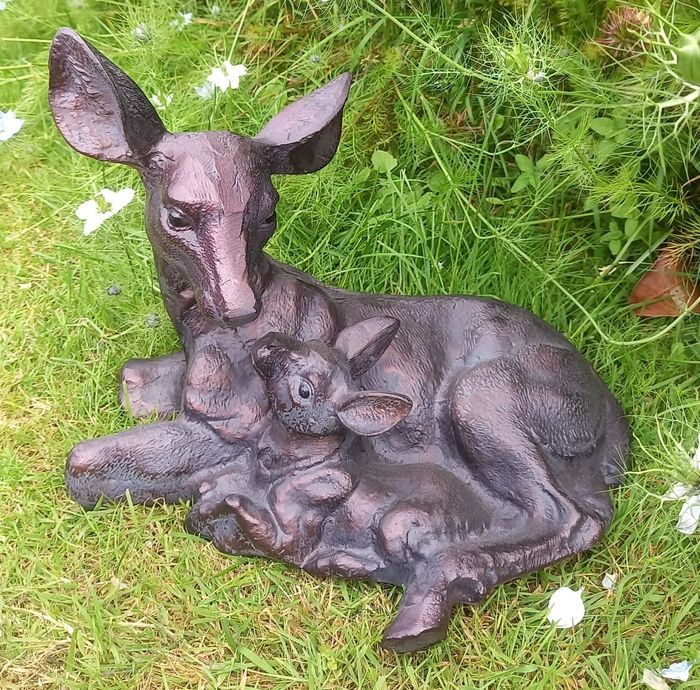 Inspirational Gifting Deer Range