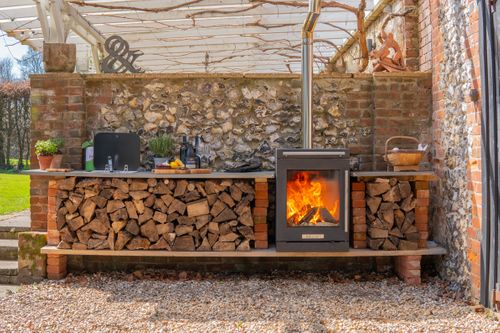 BBQube Grill and Heater